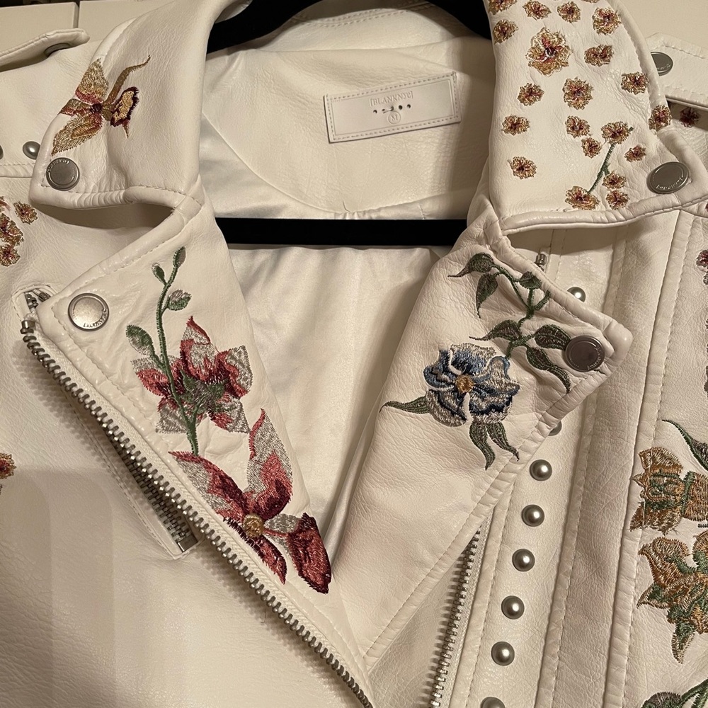 Jacket - Picture 2 of 12